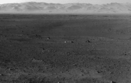 Foto panorámica sacada por el robot espacial Curiosity Mars Science Laboratory MSL en el planeta Marte